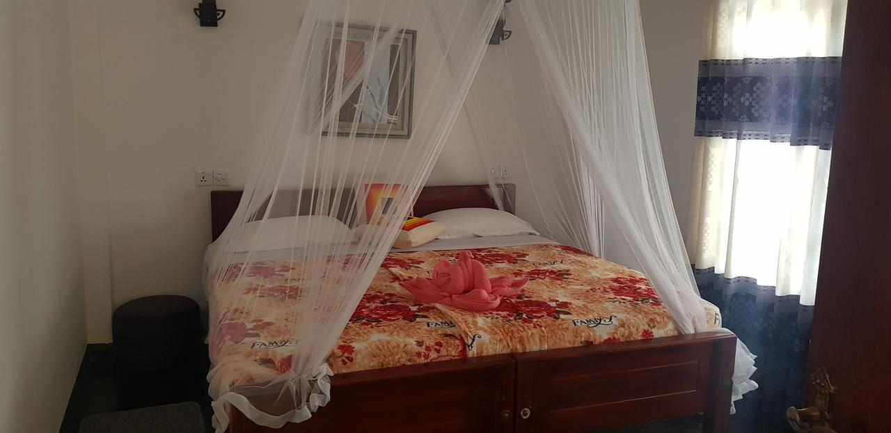Adhi'S Place אלה מראה חיצוני תמונה